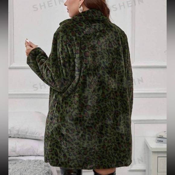 Emerald leopard faux fur coat - Picture 3 of 3
